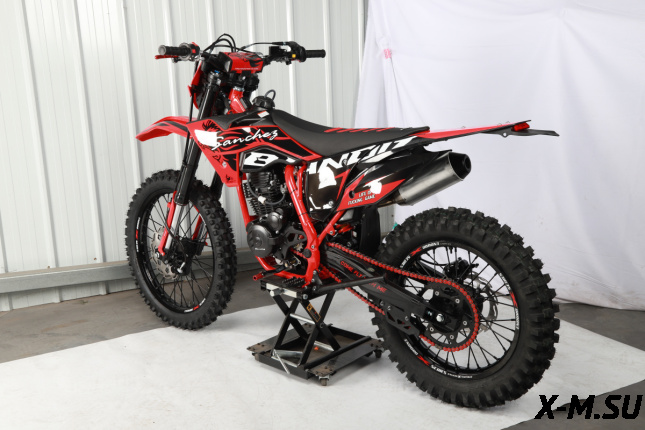 Кроссовый мотоцикл Sanchez Bandit CB300F